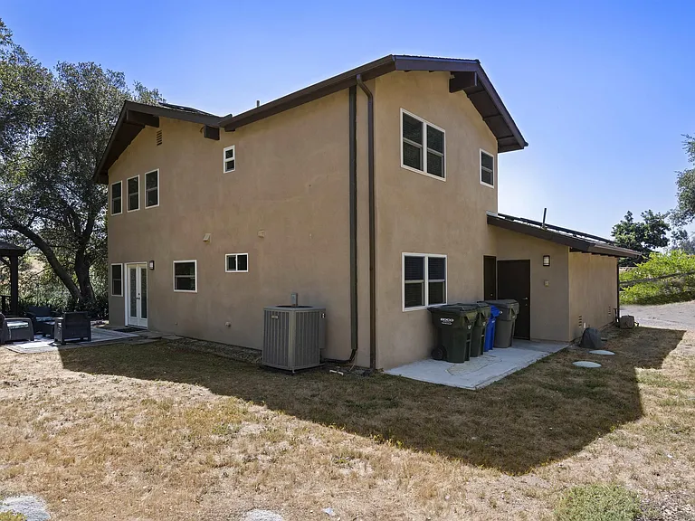 885 Eldorado Dr — Photo 47