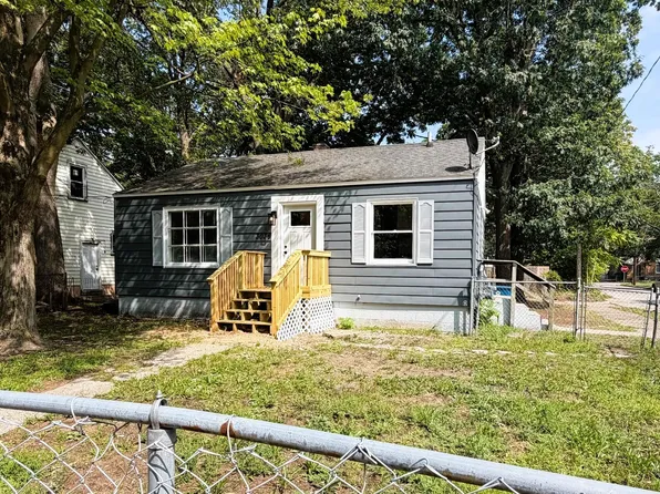 3036 7th St, Muskegon Heights, MI 49444