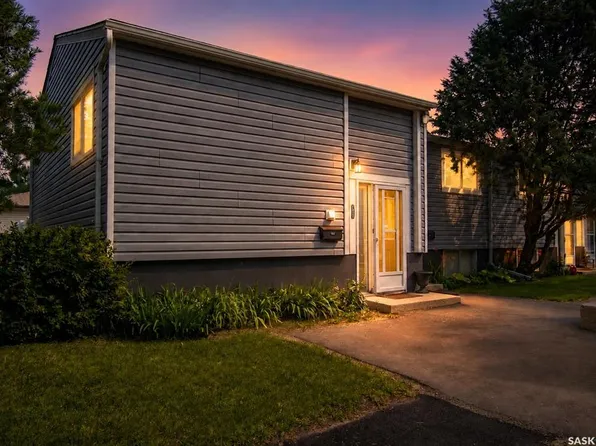 1625 Thompson AVENUE, Saskatoon, SK S7N 1Y2