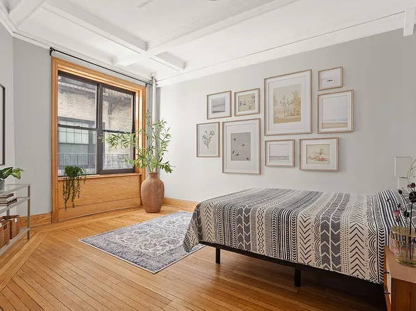 545 W 111th St APT 3-G, New York, NY 10025