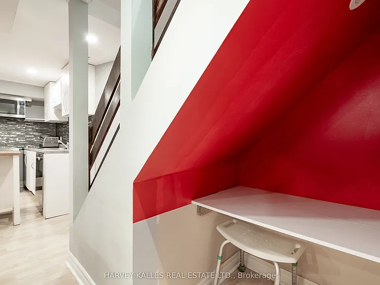 68 Nantucket Dr #BASEMENT — Photo 12