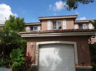 6966 SW 164th Ct, Miami, FL 33193