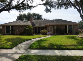 109 Biltmore Dr, Victoria, TX 77904