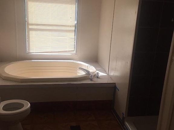 2nd image of 283 Crescent Creek Ln