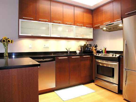 Open kitchen with lots of cupboards and counter space!! Beautiful remodel!