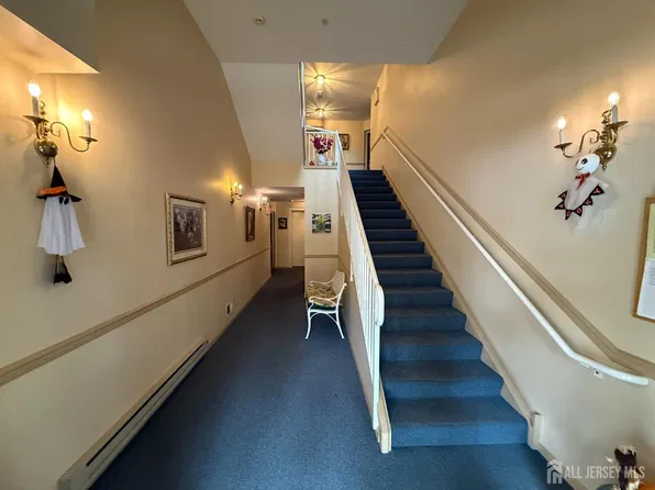431 Mowat Cir, Hamilton, NJ 08690