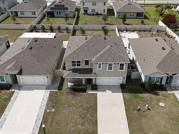 3rd image of 1740 Shepherd Ave