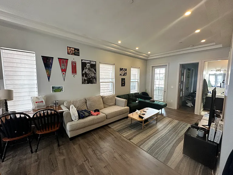 24 Washburn St #2 — Photo 3