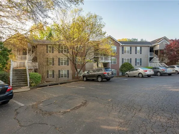 466 Teal Ct, Roswell, GA 30076