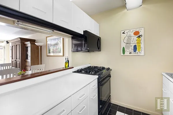 Sold by Halstead Real Estate | media 3