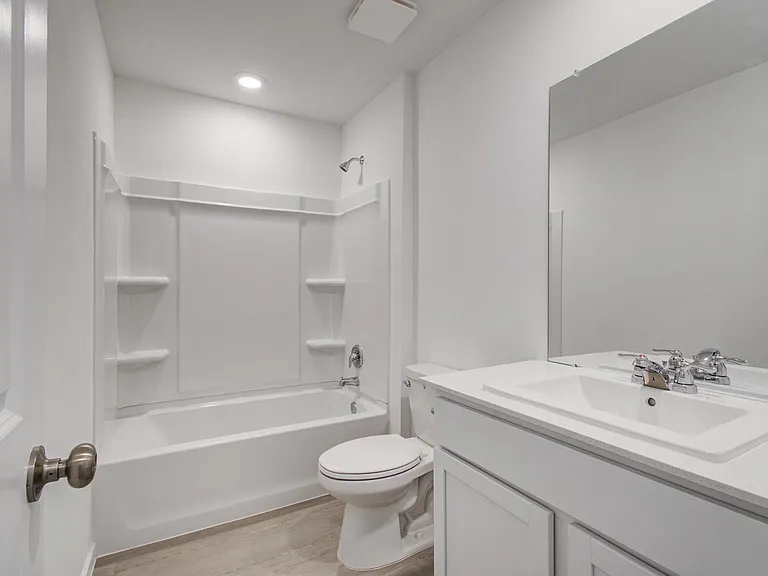 18054 Le Gotte Ln — Photo 7