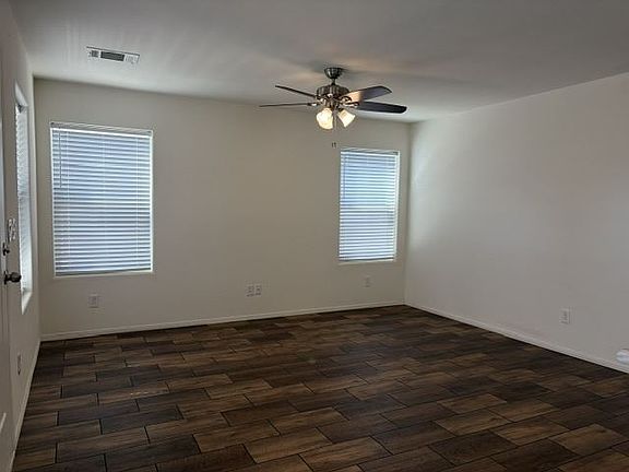 4th image of 1601 S Sandhill Rd Unit 152