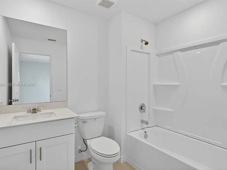 11621 Savanna Lakes Blvd — Photo 18