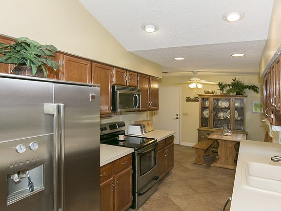 4th image of 103 Nautilus Ln