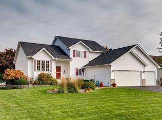 20730 Ibex Ave, Lakeville, MN 55044