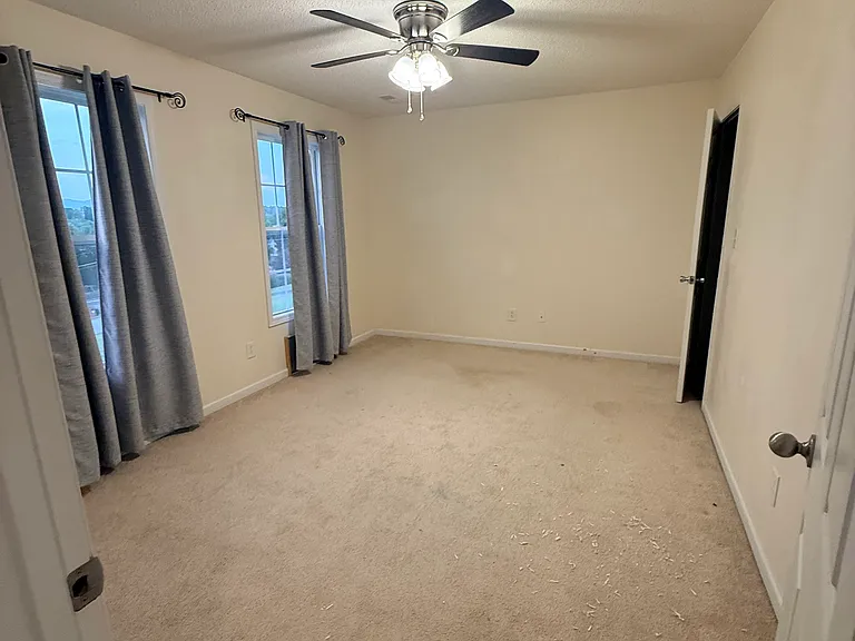 Dove Dr — Photo 3