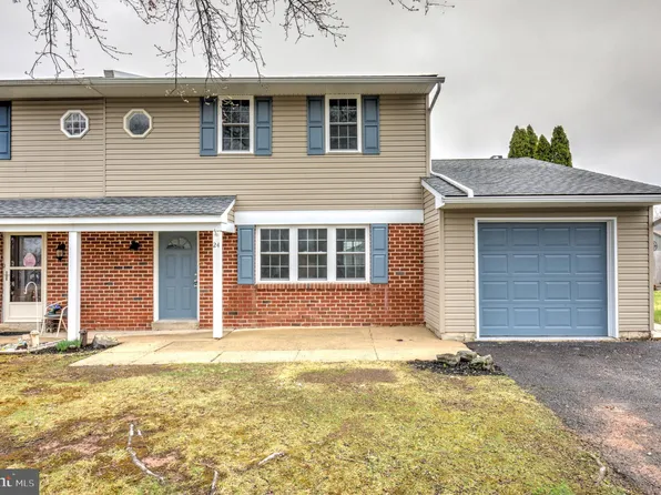 24 Essex Ct, Quakertown, PA 18951