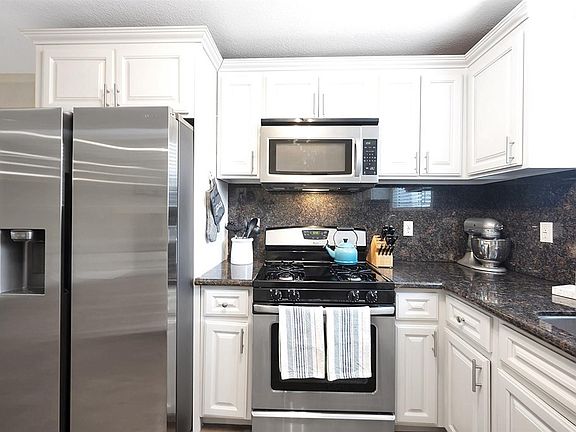 4th image of 6245 Aldford Pl