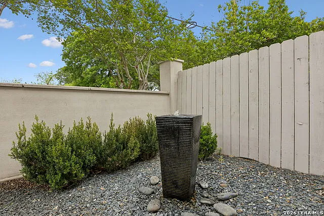8127 N New Braunfels Ave #701 — Photo 34