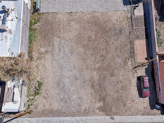 2nd image of 235 W 3rd Street