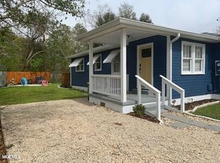 1898 Greater Ave, Biloxi, MS 39531