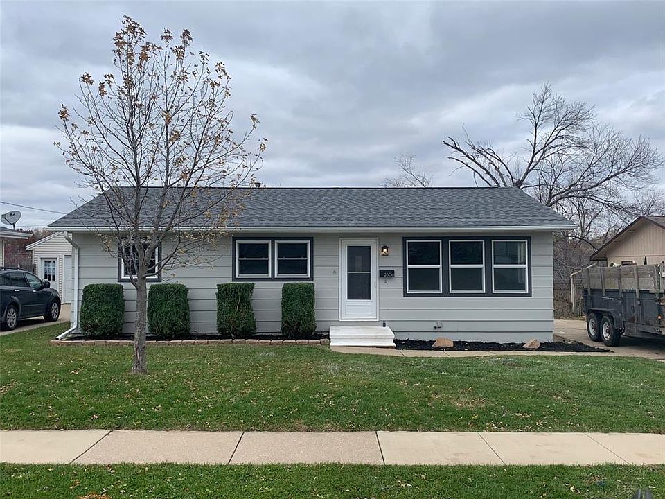 1st image of 2806 Schultz Dr NW