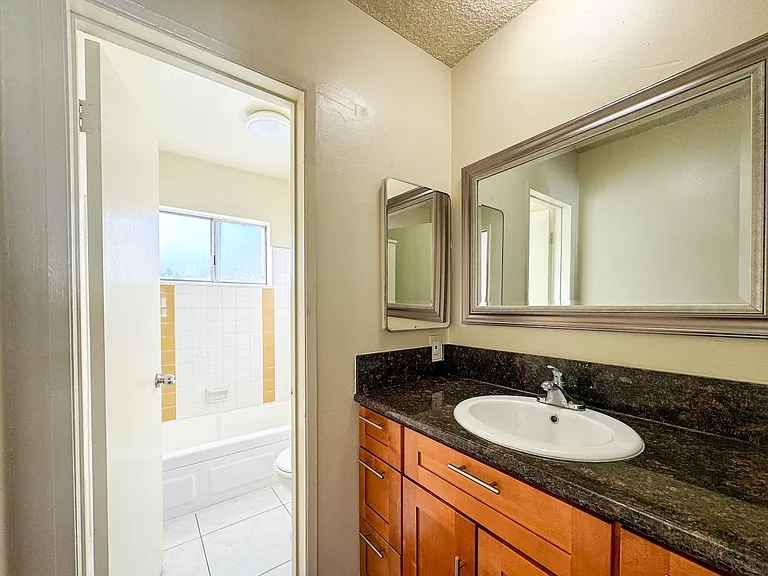 4641 La Mirada Ave #19 — Photo 13
