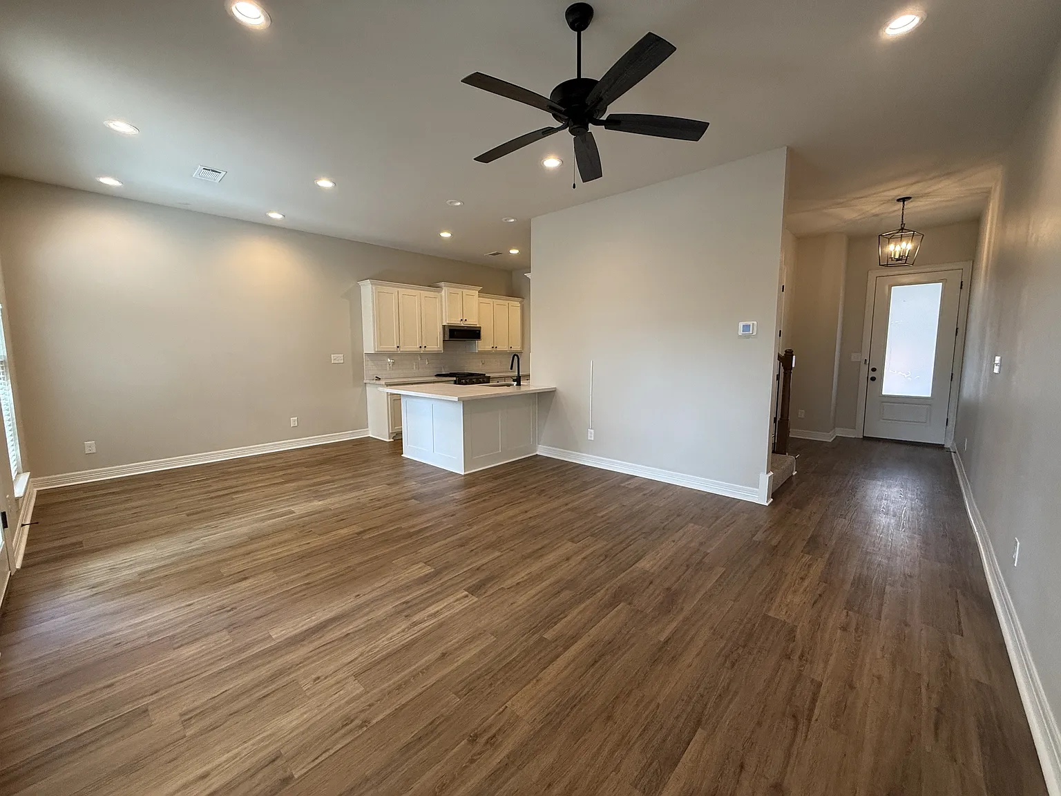5100 Westgate Ln — Photo 3