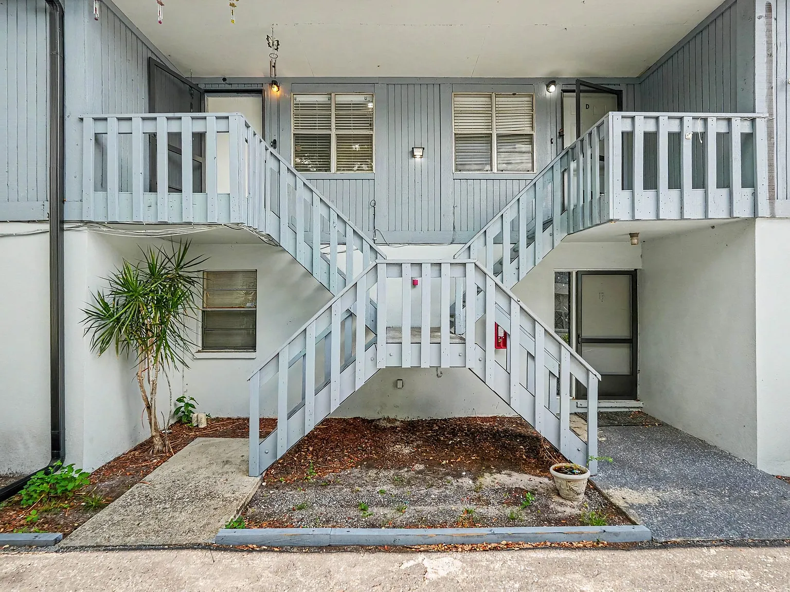 2 Bedroom Apartment in The Heart of Tampa — Photo 4