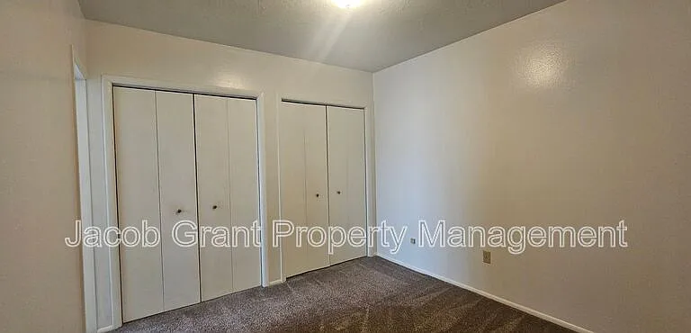 676 Memorial Dr #204 — Photo 6
