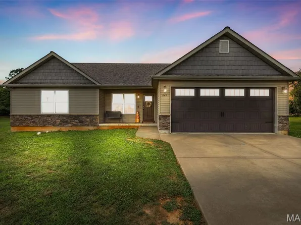 445 N Haven Dr, Farmington, MO 63640