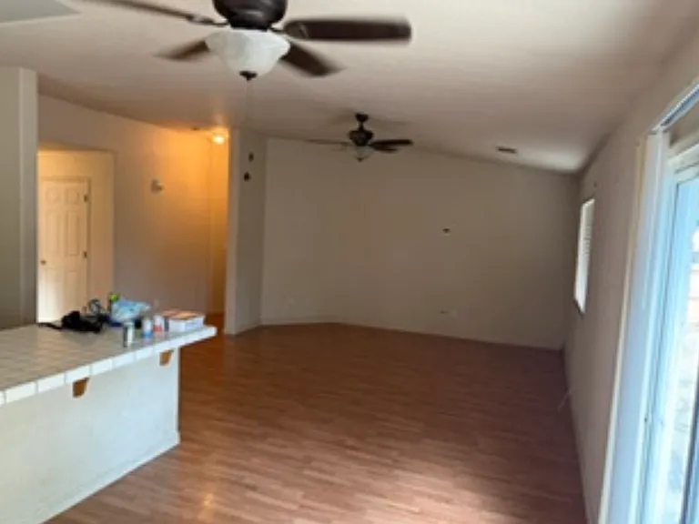 3947 W Delta Ave — Photo 2