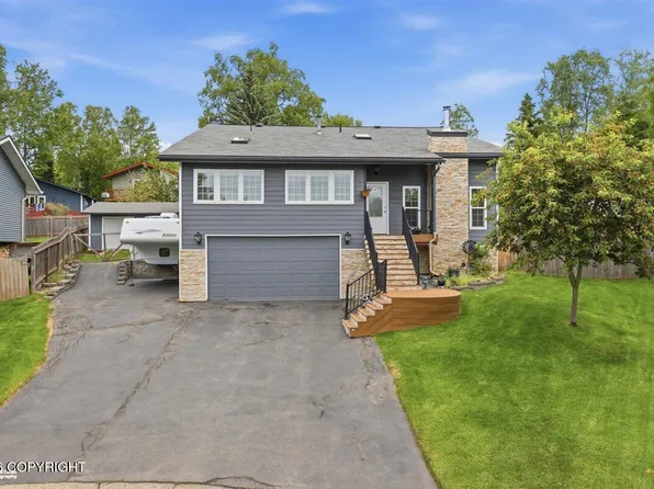 3020 Spinnaker Dr, Anchorage, AK 99516