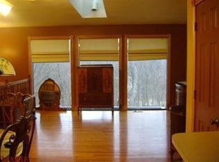 1067 Karl Ln, Fenton, MO 63026