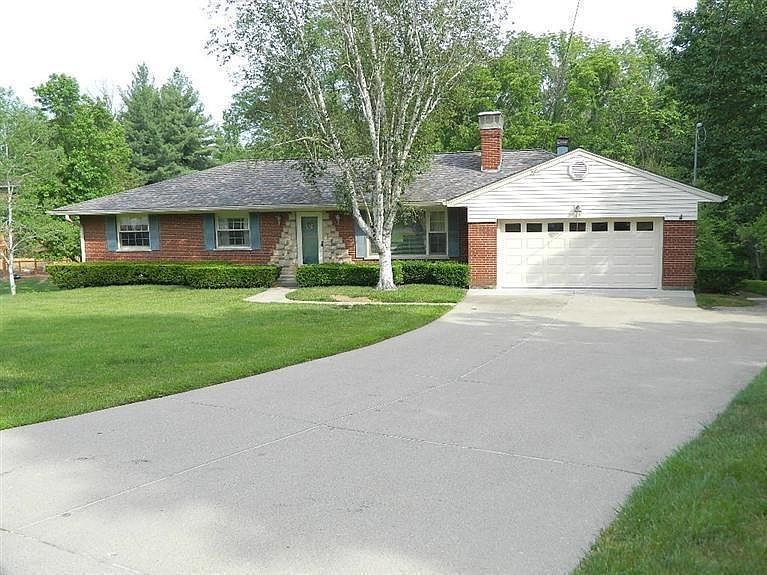 1st image of 10043 Lakeside Dr