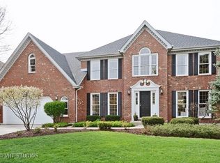 548 Mayfair Ln, Naperville, IL 60565