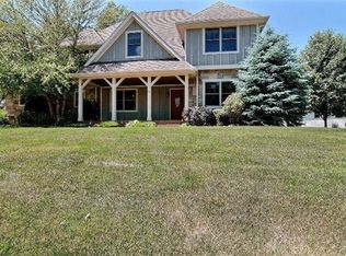 88 N Larwick Cir, Valparaiso, IN 46385