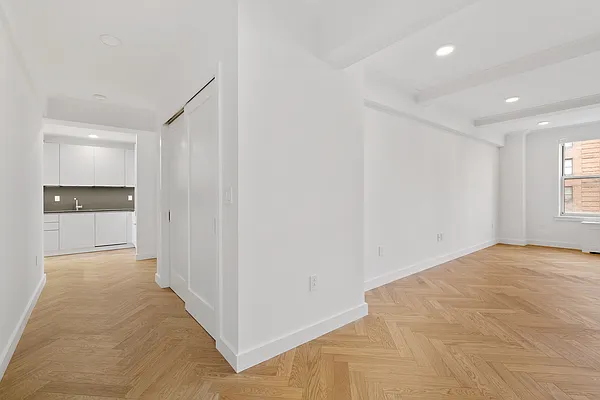 Rented by Compass | media 4