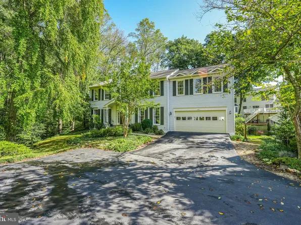 5428 Staples Ln, Woodbridge, VA 22193