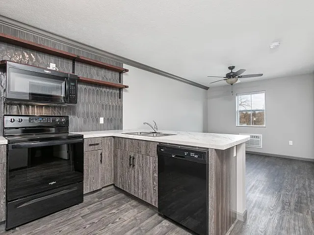 Northgate Apartments — Photo 26