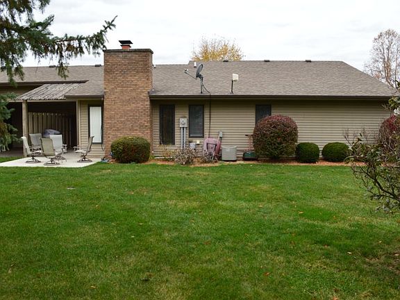 5th image of 126 Millcreek Dr