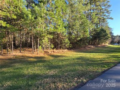 137 Heron Bay Dr, New London, NC, 28127