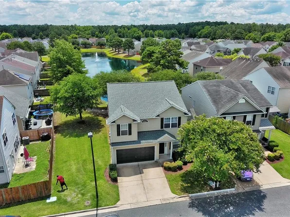 4163 River Breeze Cir, Chesapeake, VA 23321