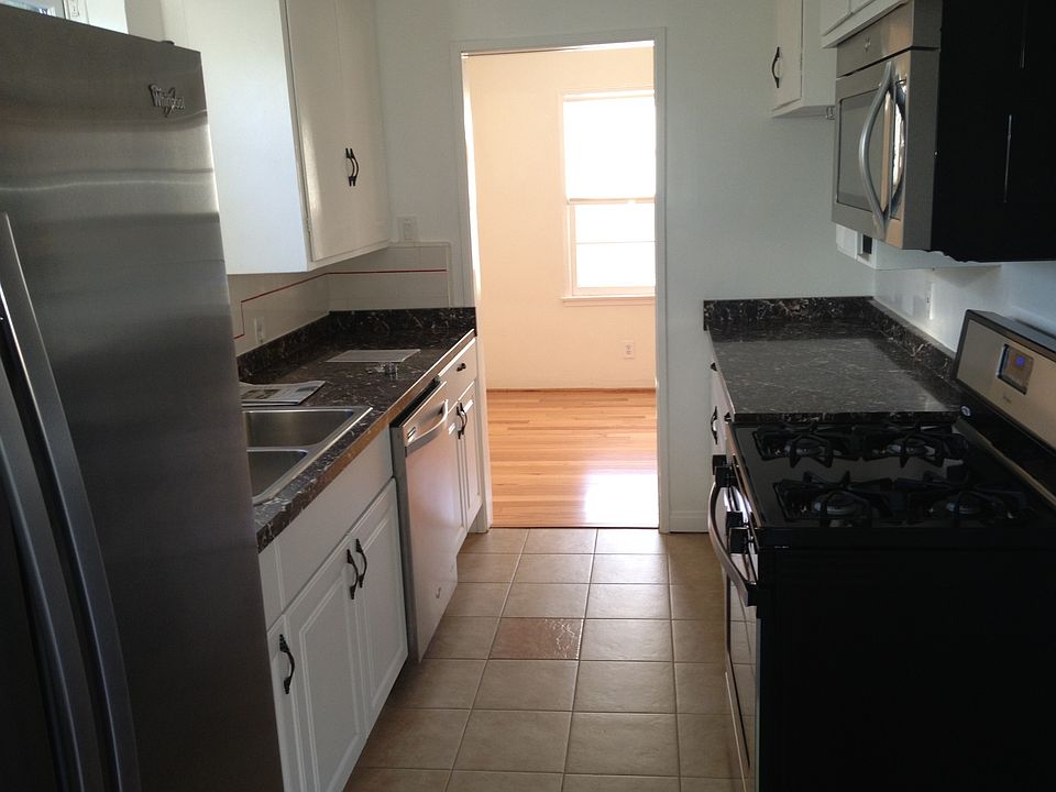 1st image of 1120 Pacific St
