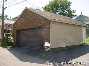2nd image of 433 S 9th Ave