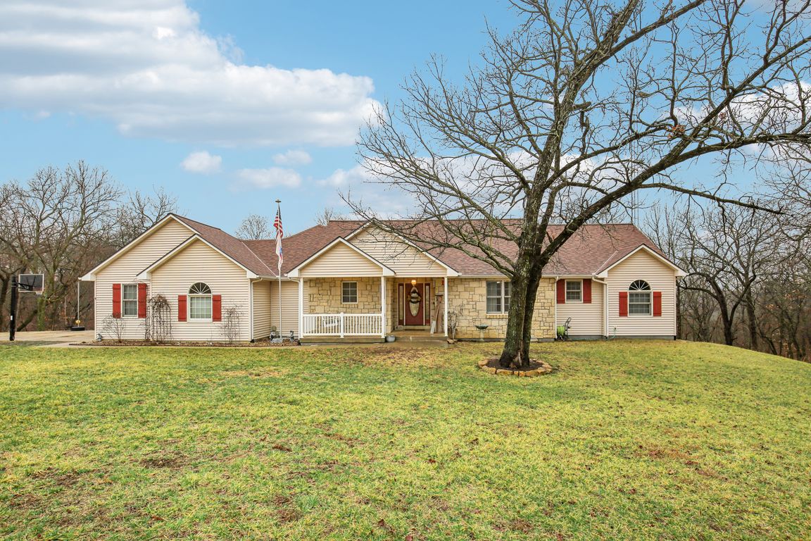 Wallace Rd-S0403-001.jpg