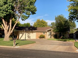 205 SW 22nd St, Seminole, TX 79360