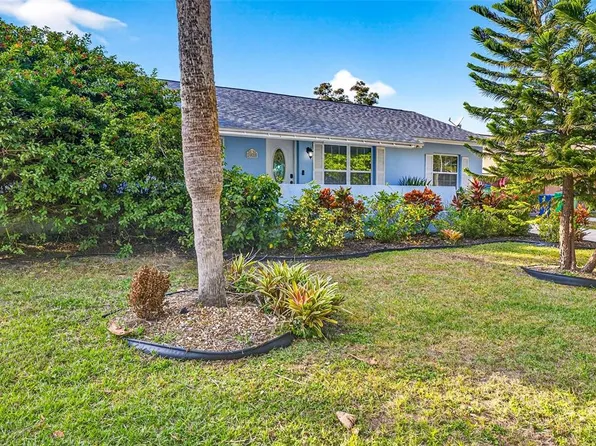 10050 84th Way, Seminole, FL 33777