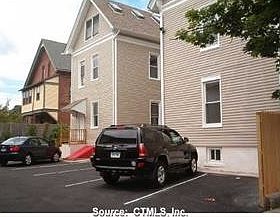 2nd image of 542 George St #A2