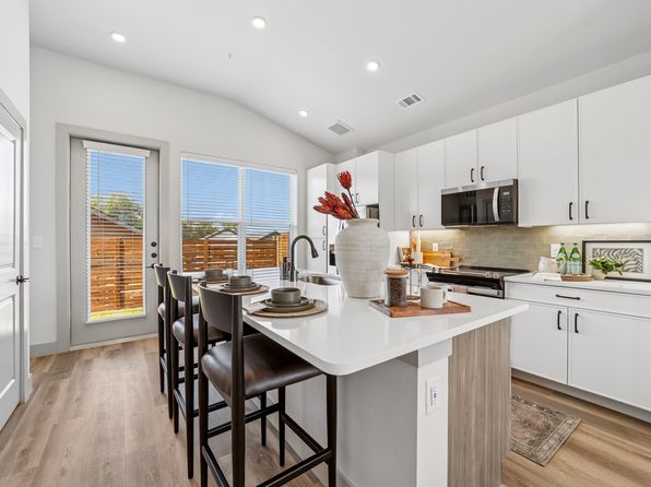 4515 Bluebonnet Ln #Ja-4418